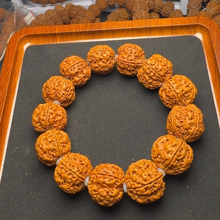 手串金刚菩提3号满肉双龙