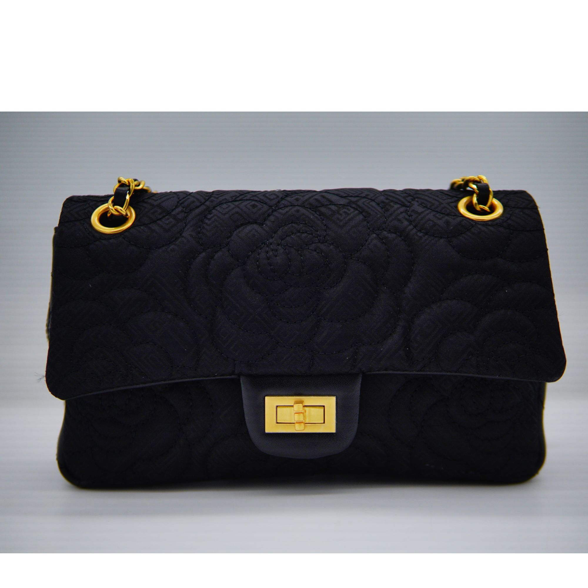 凤蝶花纹|壮锦黑色精致小香包