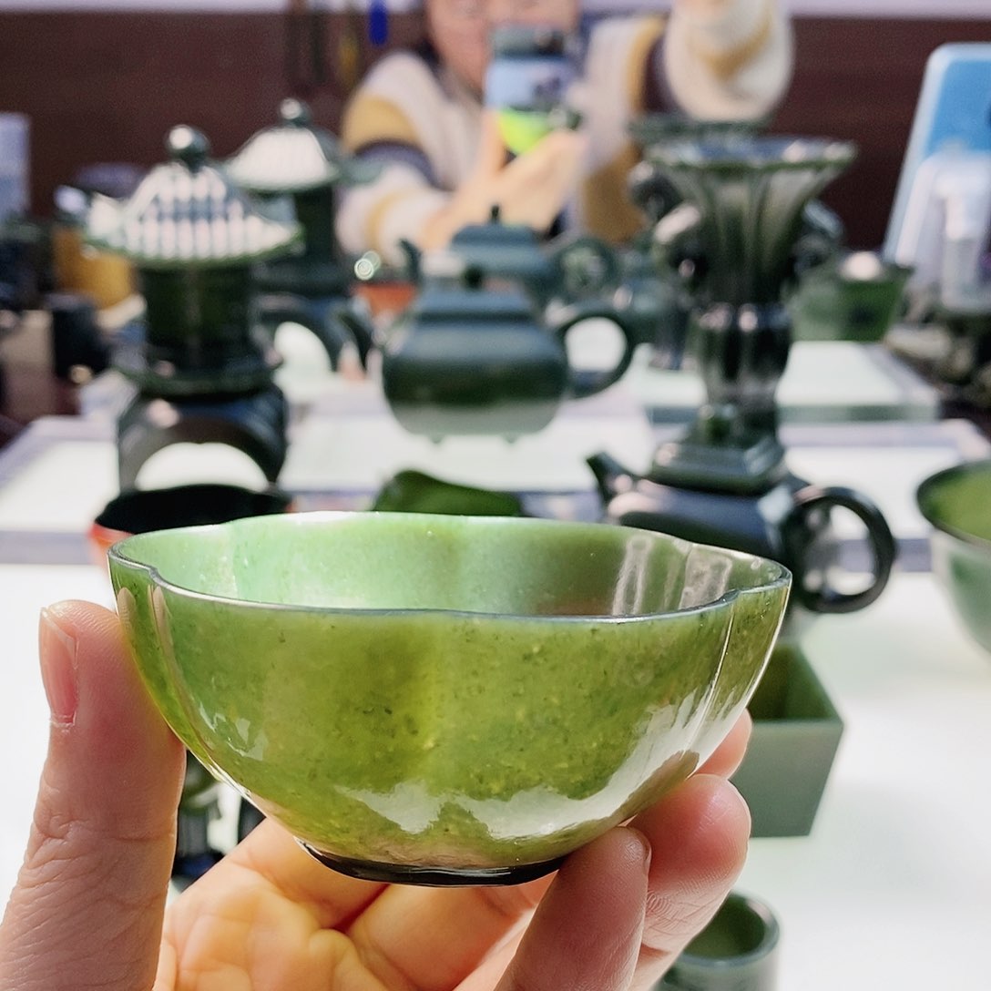 和田玉（青玉）摆件未镶嵌