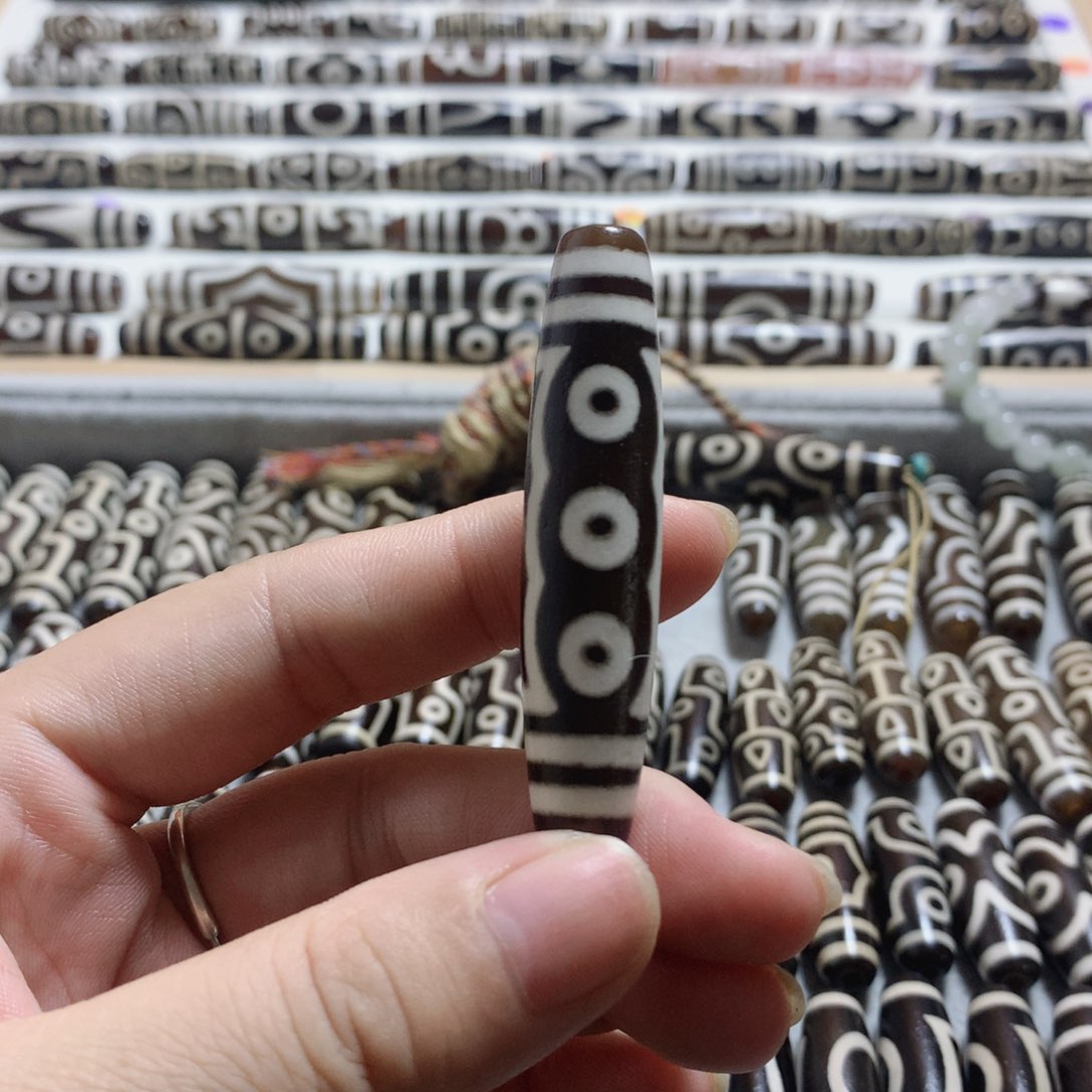 未镶嵌颈饰玛瑙/玉髓