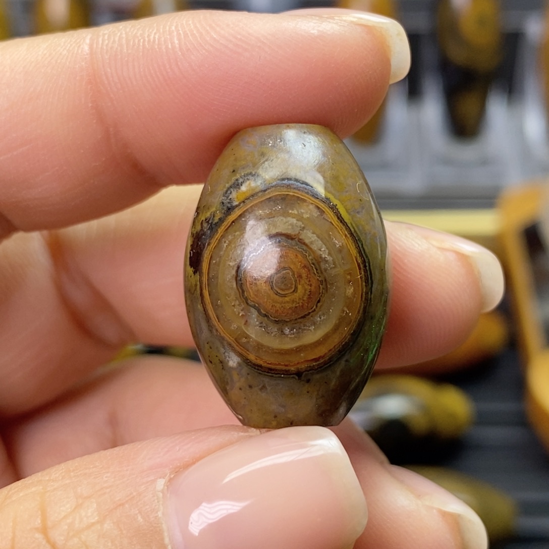 玛瑙/玉髓颈饰合金