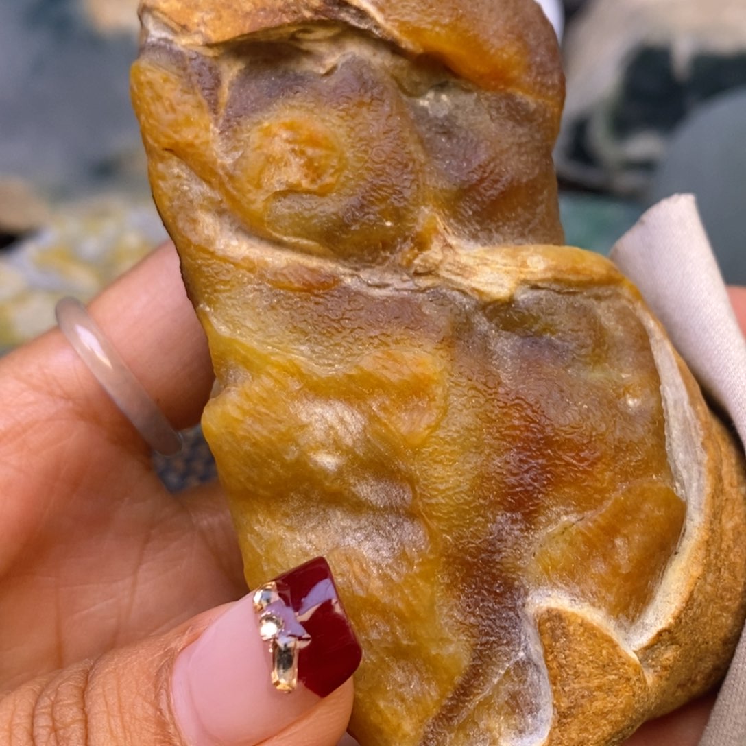 翡翠颈饰未镶嵌瞪****手翡翠