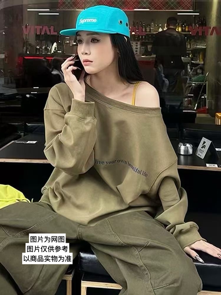 美式慵懒风斜肩上衣