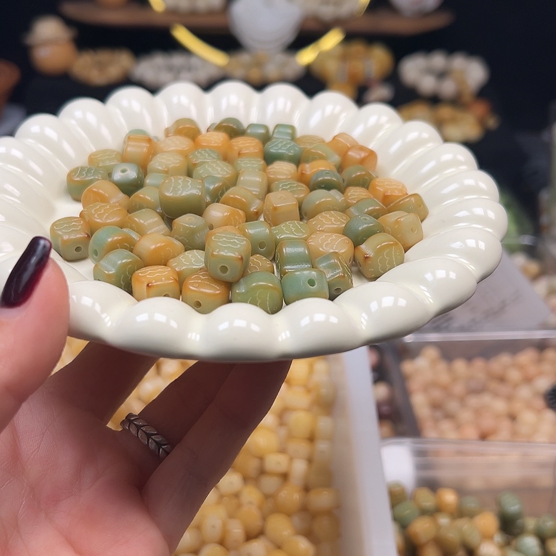 手串菩提根/象牙果敦黄锦鲤100颗