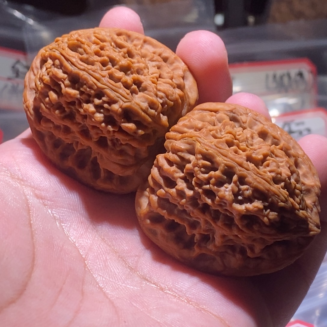 D****吊坠文玩核桃42全品南疆