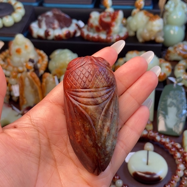 岫岩河磨玉（透闪石质玉）未镶嵌把件