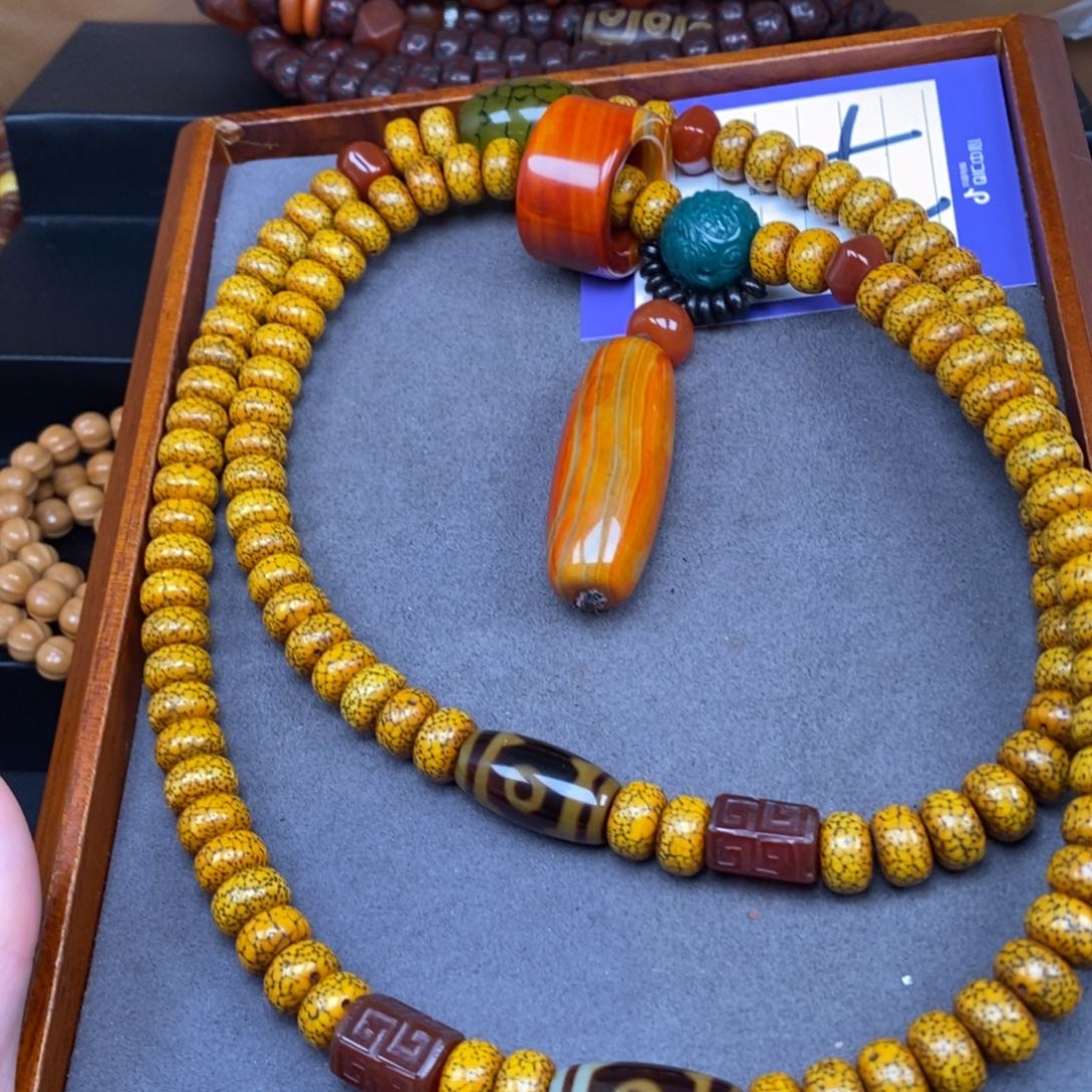 星月菩提吊坠森**?星月