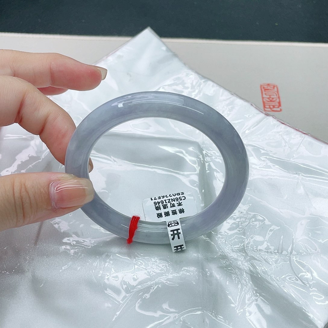 翡翠手镯未镶嵌圆56.2