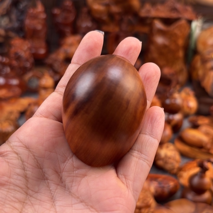 太行崖柏手把件的设计和制作