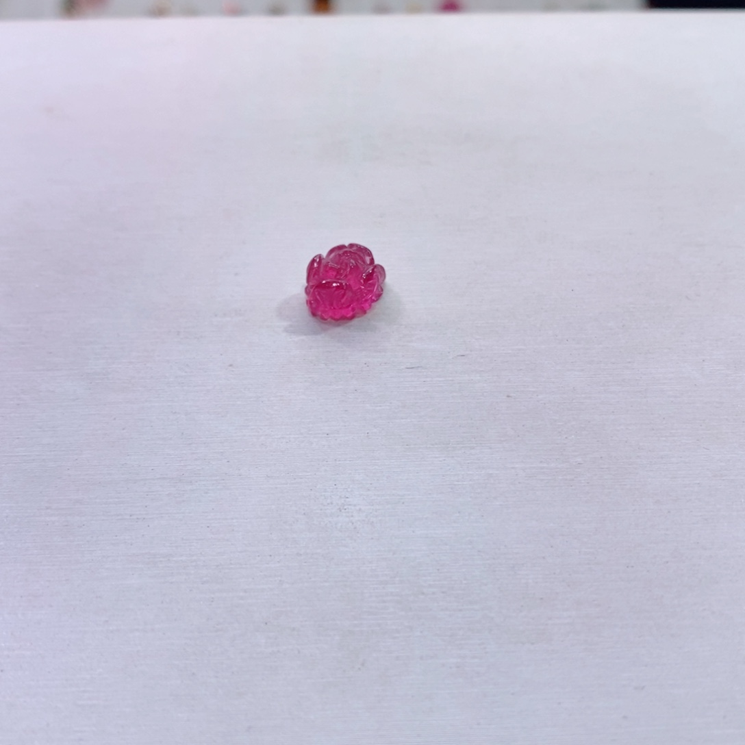 牡丹花m未镶嵌碧玺