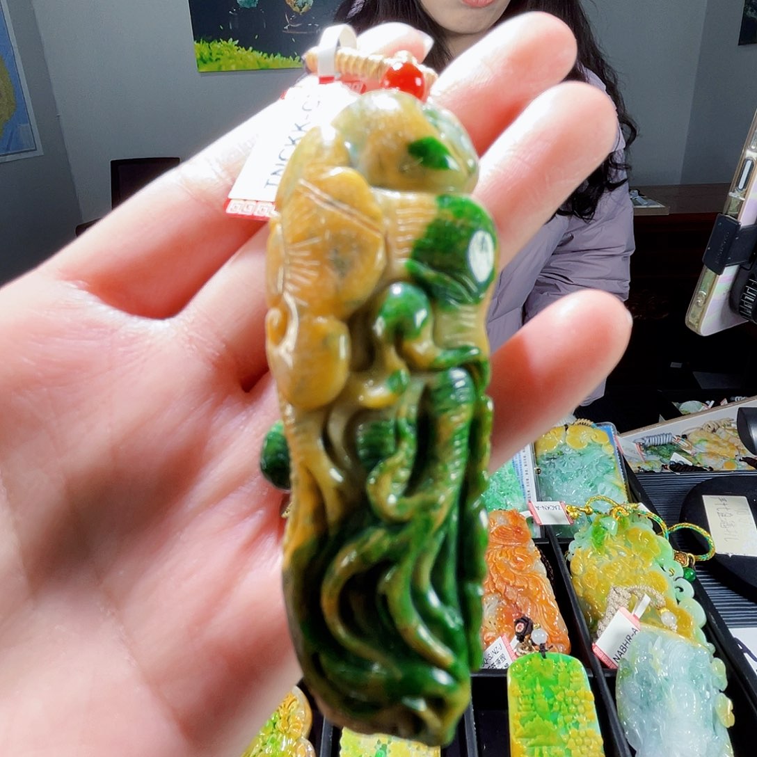 颈饰未镶嵌翡翠翡翠