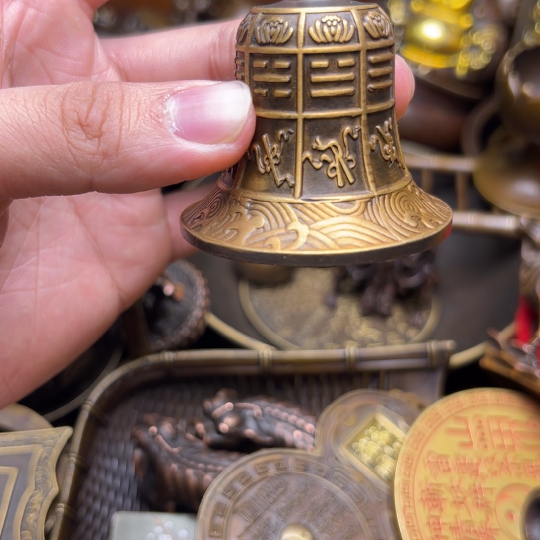 精美铜器，点击下单