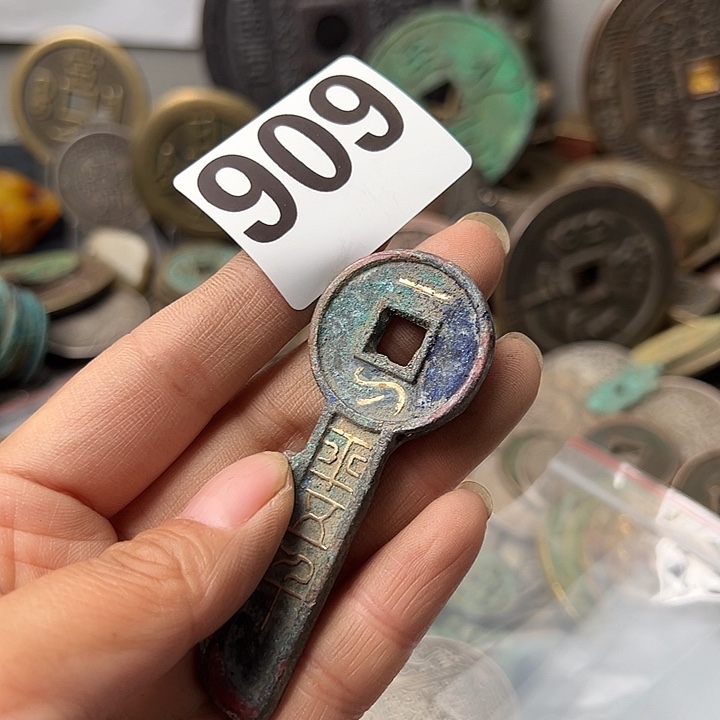 吾***生铜复古文创工艺品