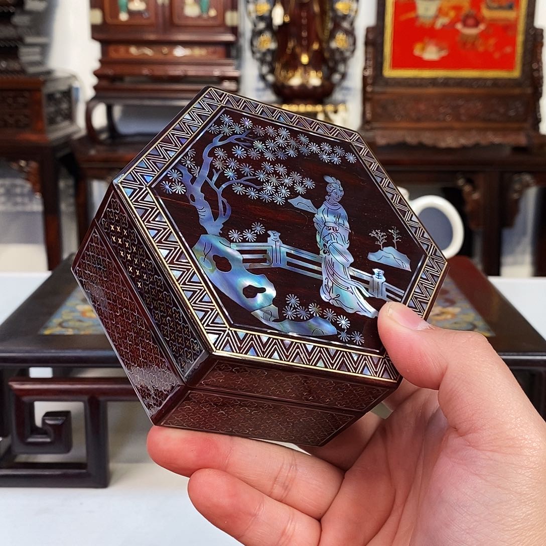 紫檀木类成套家具小叶紫檀盒子