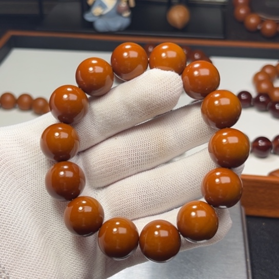 橄榄核吊坠ㅤ****ㅤ1.66+树王精品铁核 小孔