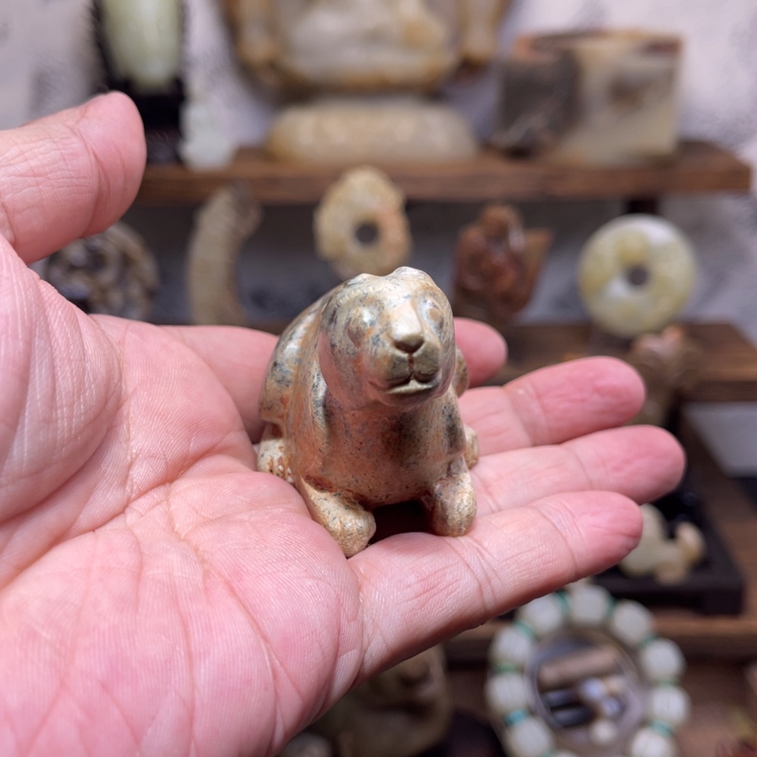 用***5和田玉未镶嵌挂件