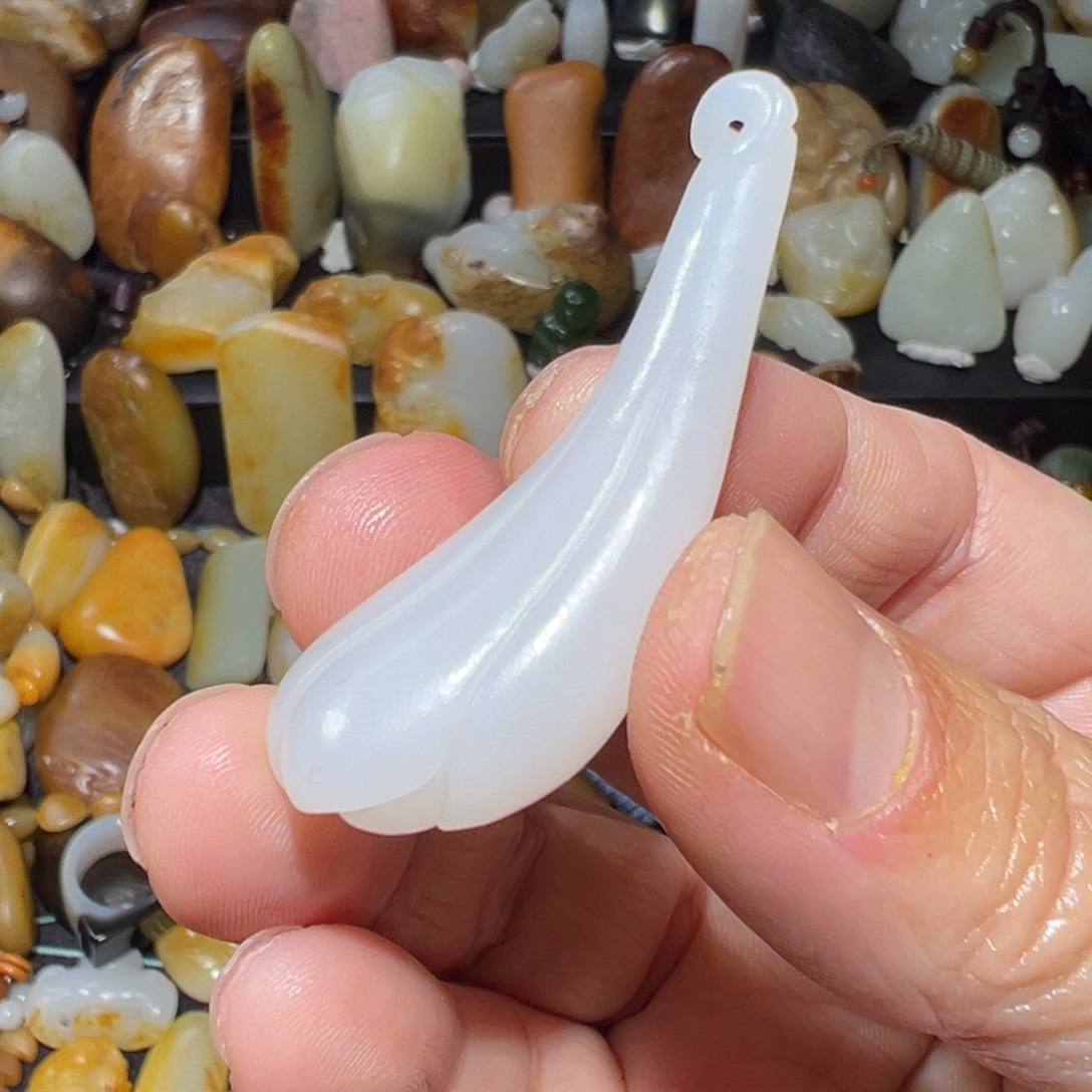 和田玉吊坠(不含链)未镶嵌