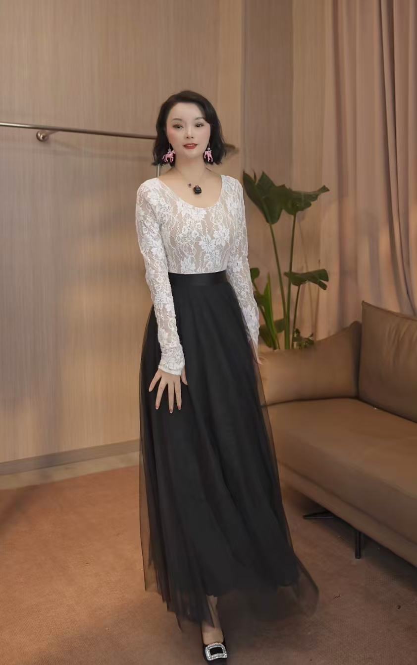 黑色长款刺绣仙女网纱半身裙拉链A字大摆长裙气质显高