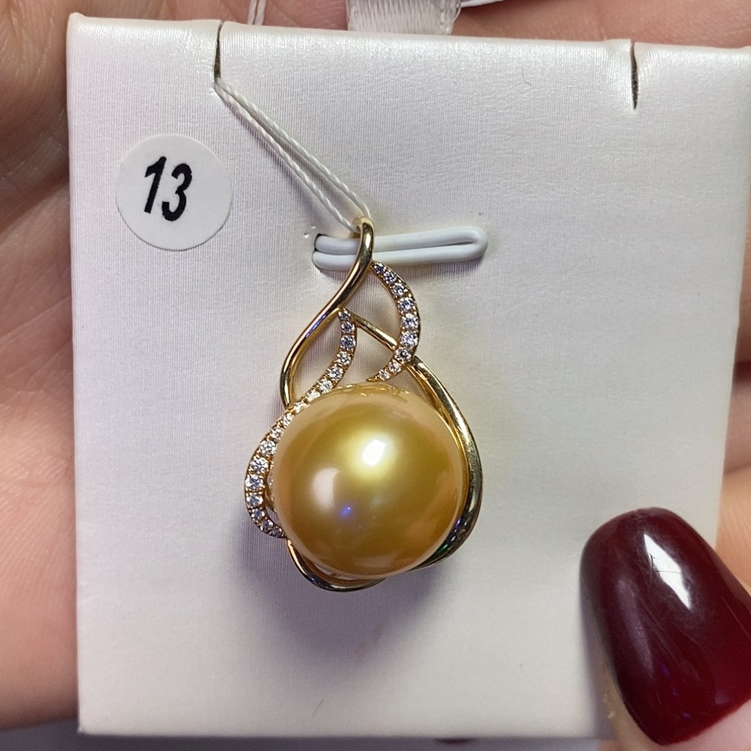 海水珍珠吊坠(不含链)18K金镶嵌