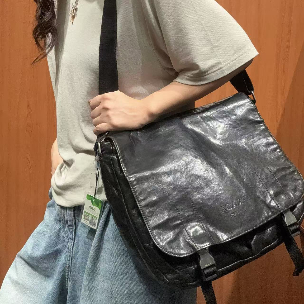 95新 Prada/普拉达 【福利】 1RQ505 黑色邮差包