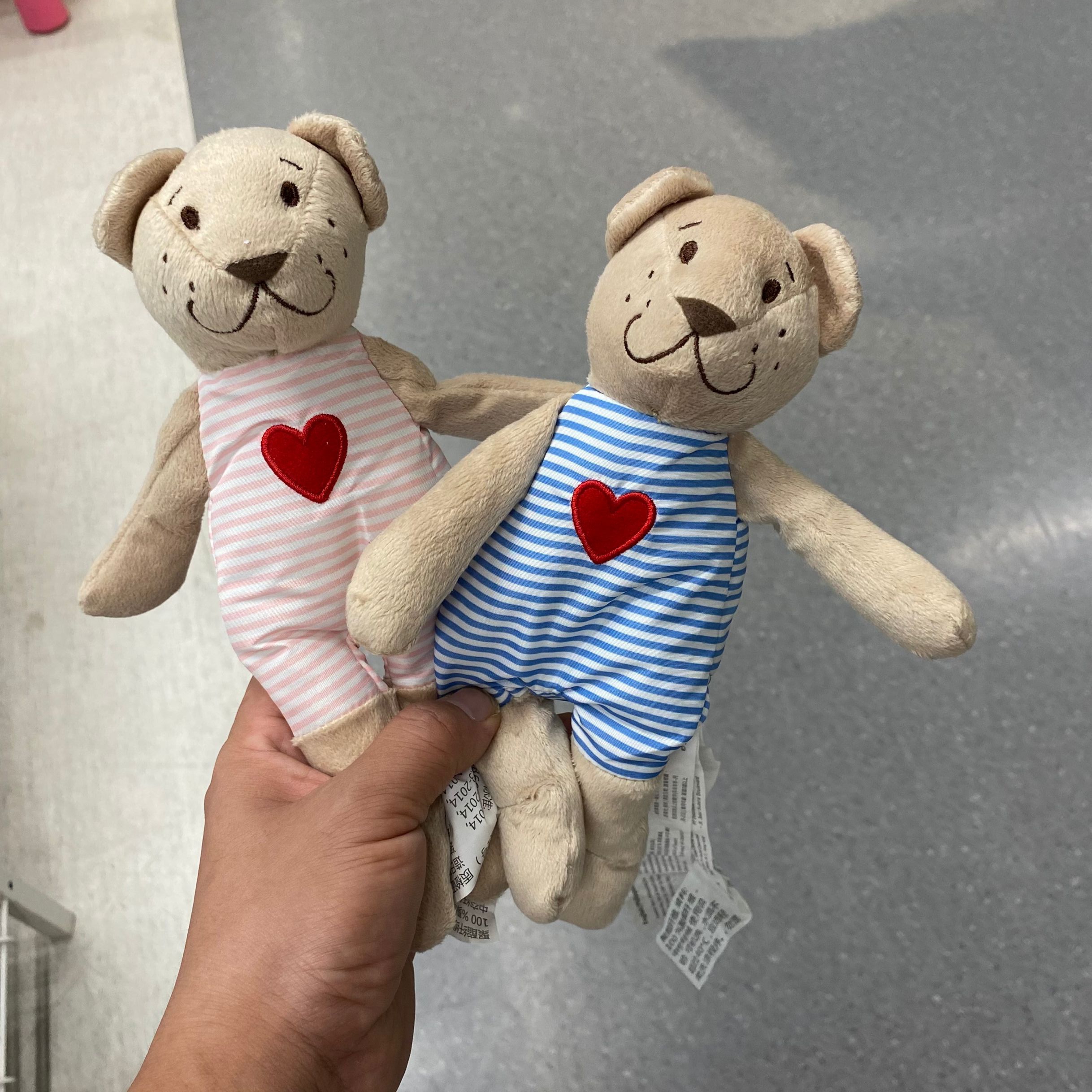IKEA宜家费布勒 比约 毛绒玩具 熊 可爱公仔 小熊 爱心熊宠物玩具