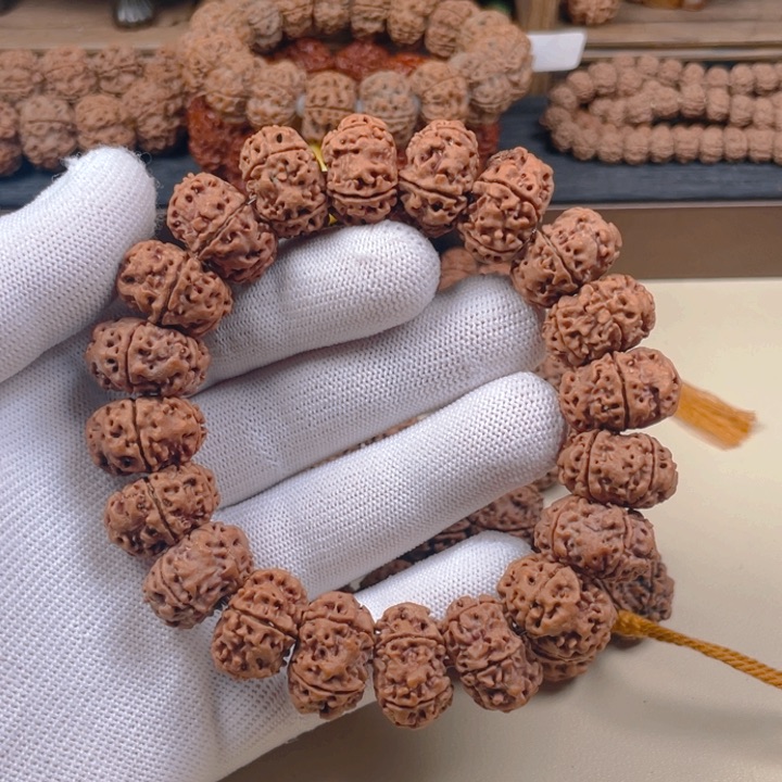 金刚菩提手串20+mm天然纽扣