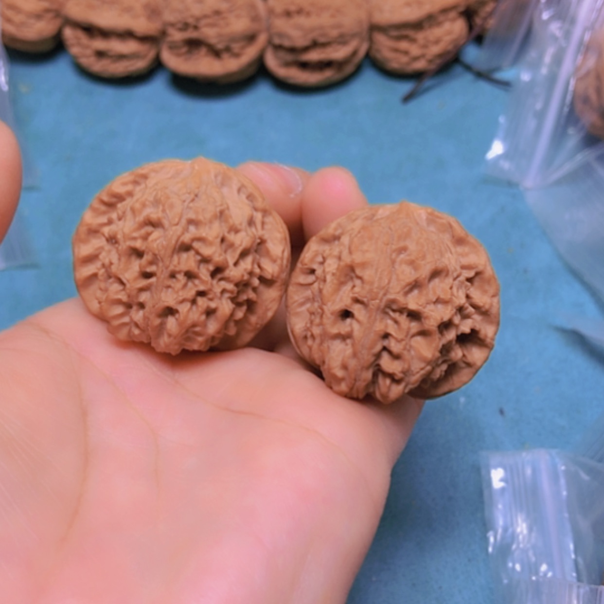 【闪购商品】把件核桃36蚂蚁沟修尖