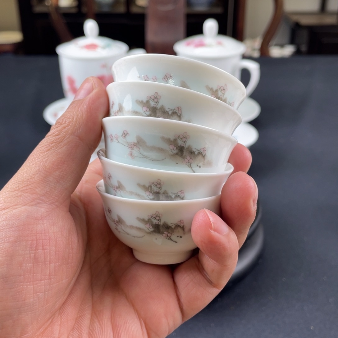 瓷片轻工业陶瓷研究所