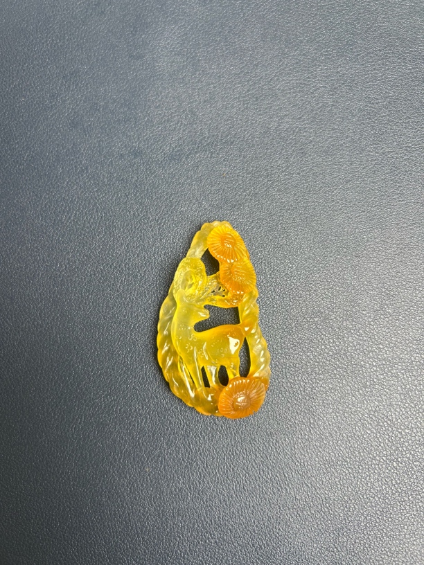 岫玉手工雕刻小鹿