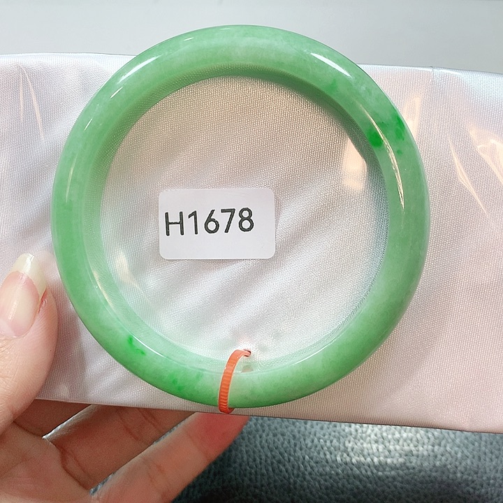 翡翠手镯未镶嵌天然翡翠手镯60