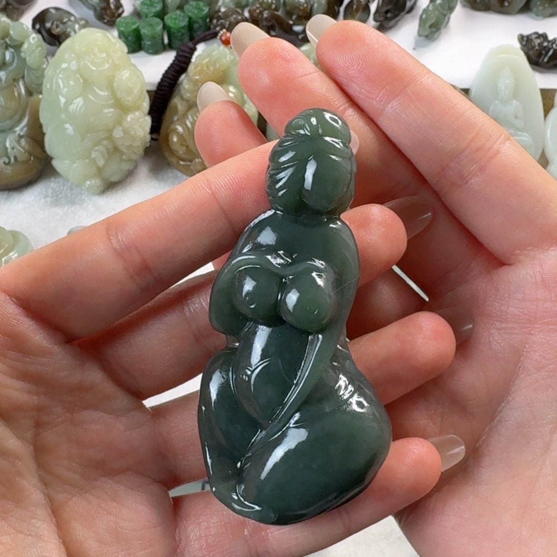 未镶嵌和田玉把件