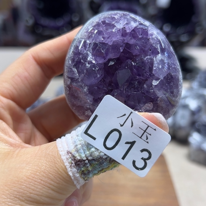 未镶嵌水晶大型摆件（非配饰）摆件