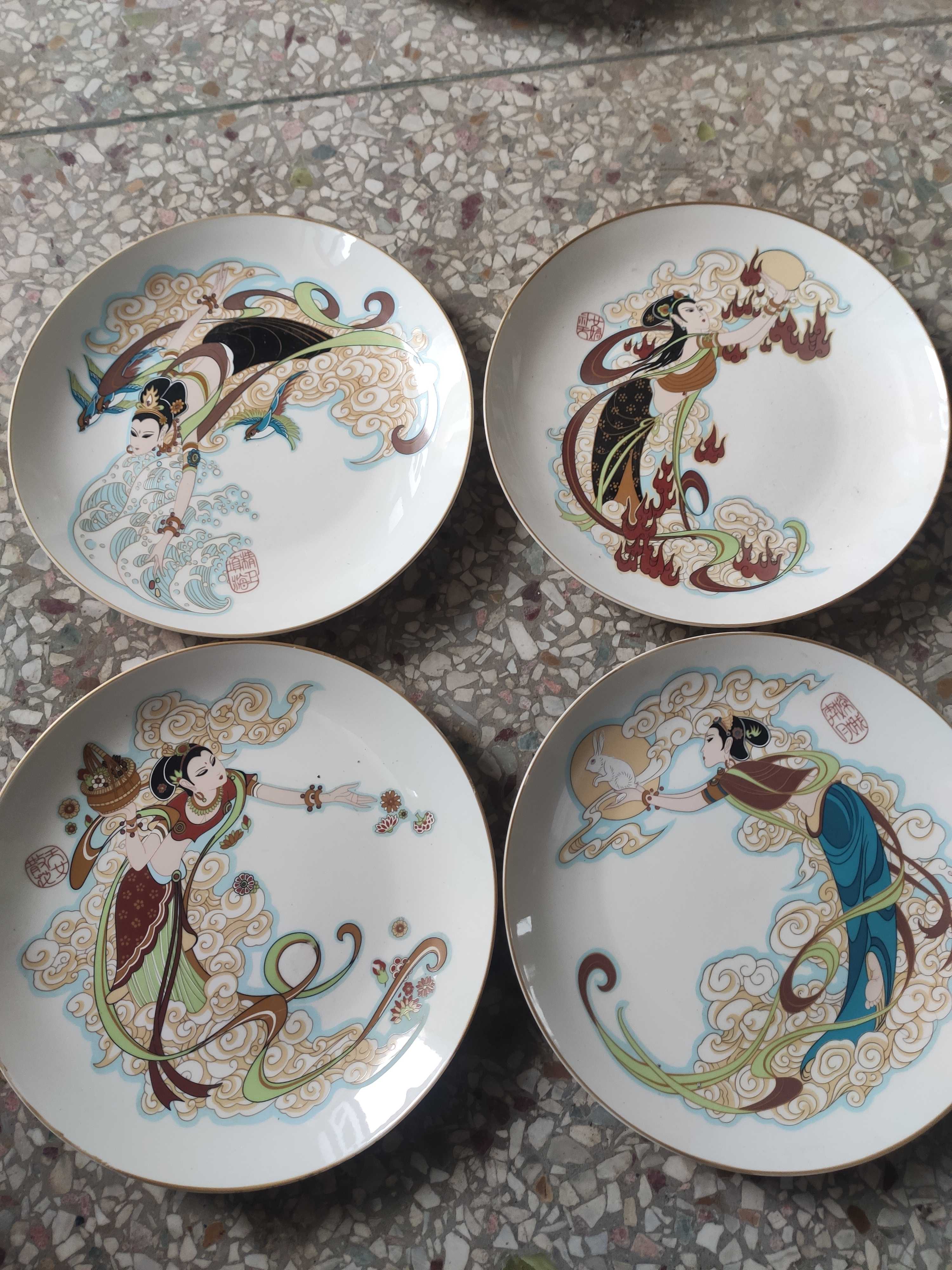 微瑕飞天盘子一套直径22厘米散花女娲补天精卫填海嫦娥奔月