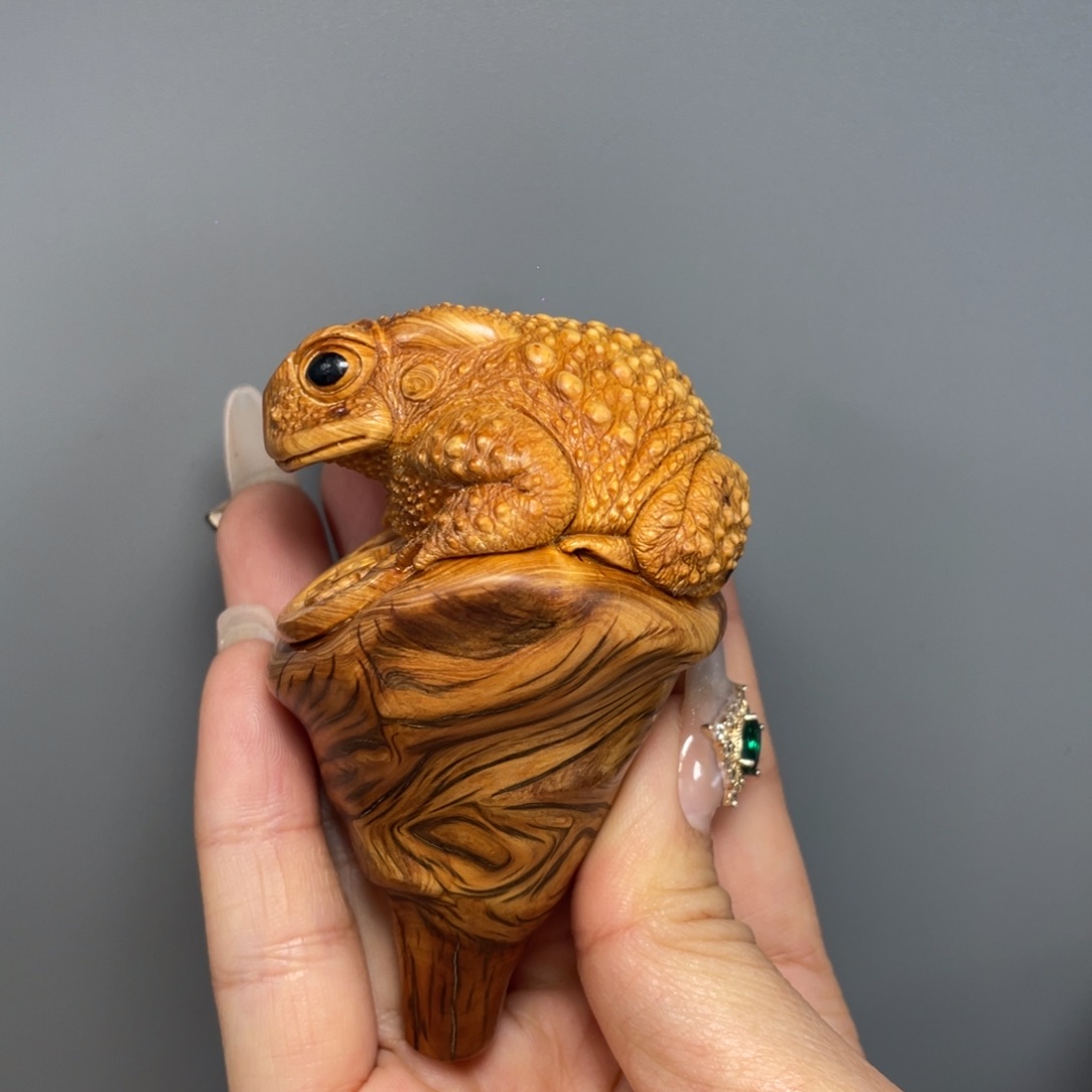 太行崖柏金蝉手把件