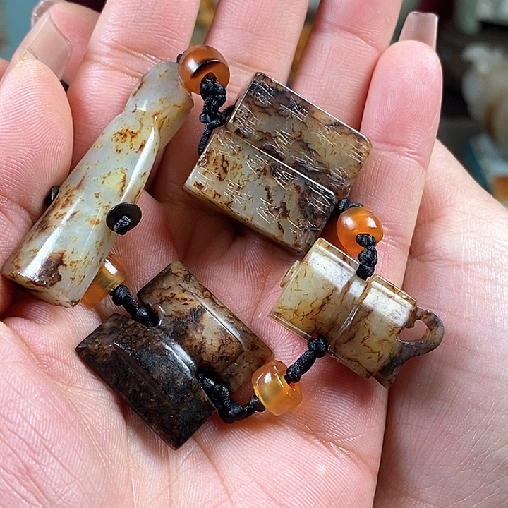 和田玉挂件未镶嵌徐****