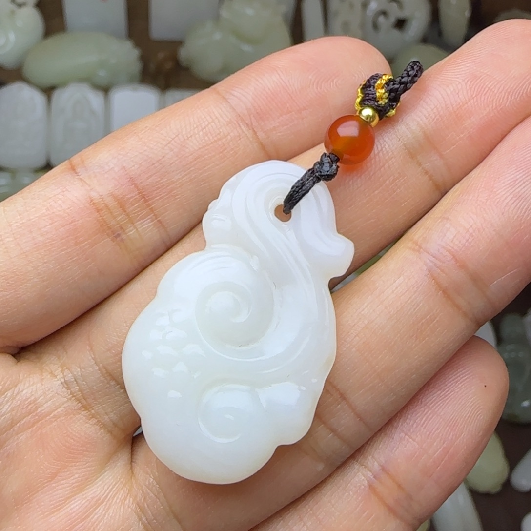 和田玉未镶嵌挂件