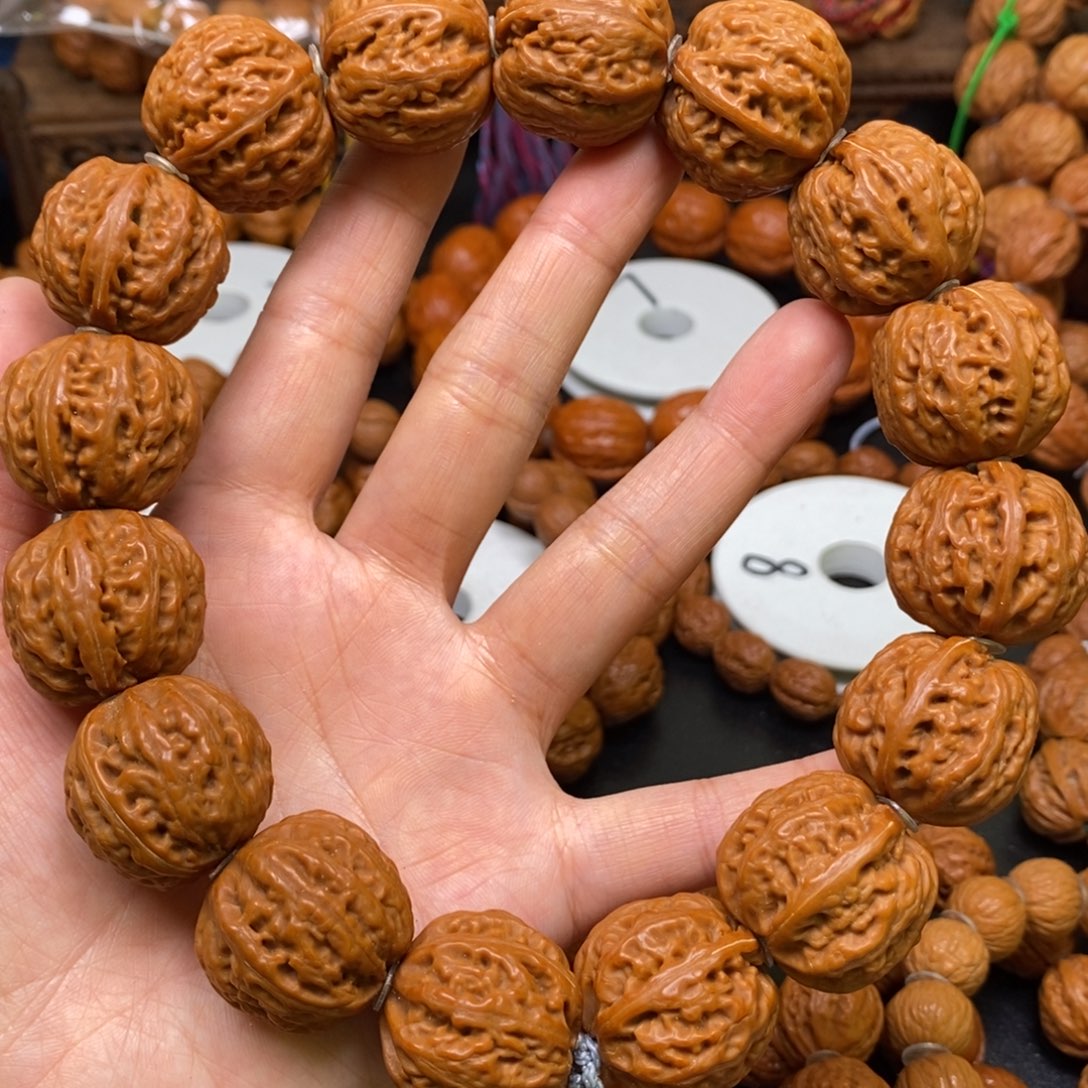 桃核手串麒麟肉筋