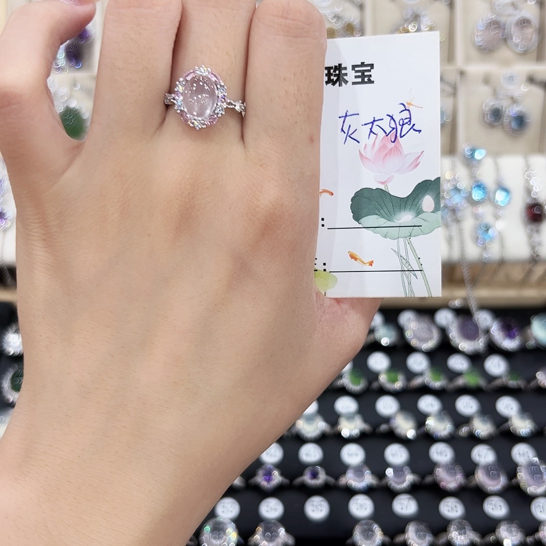 灰***狼银S925镶嵌蛇纹石玉手链