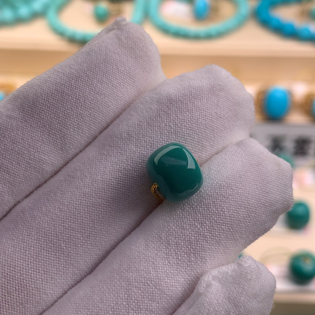 绿松石珠宝奇石未镶嵌9.6×7.9