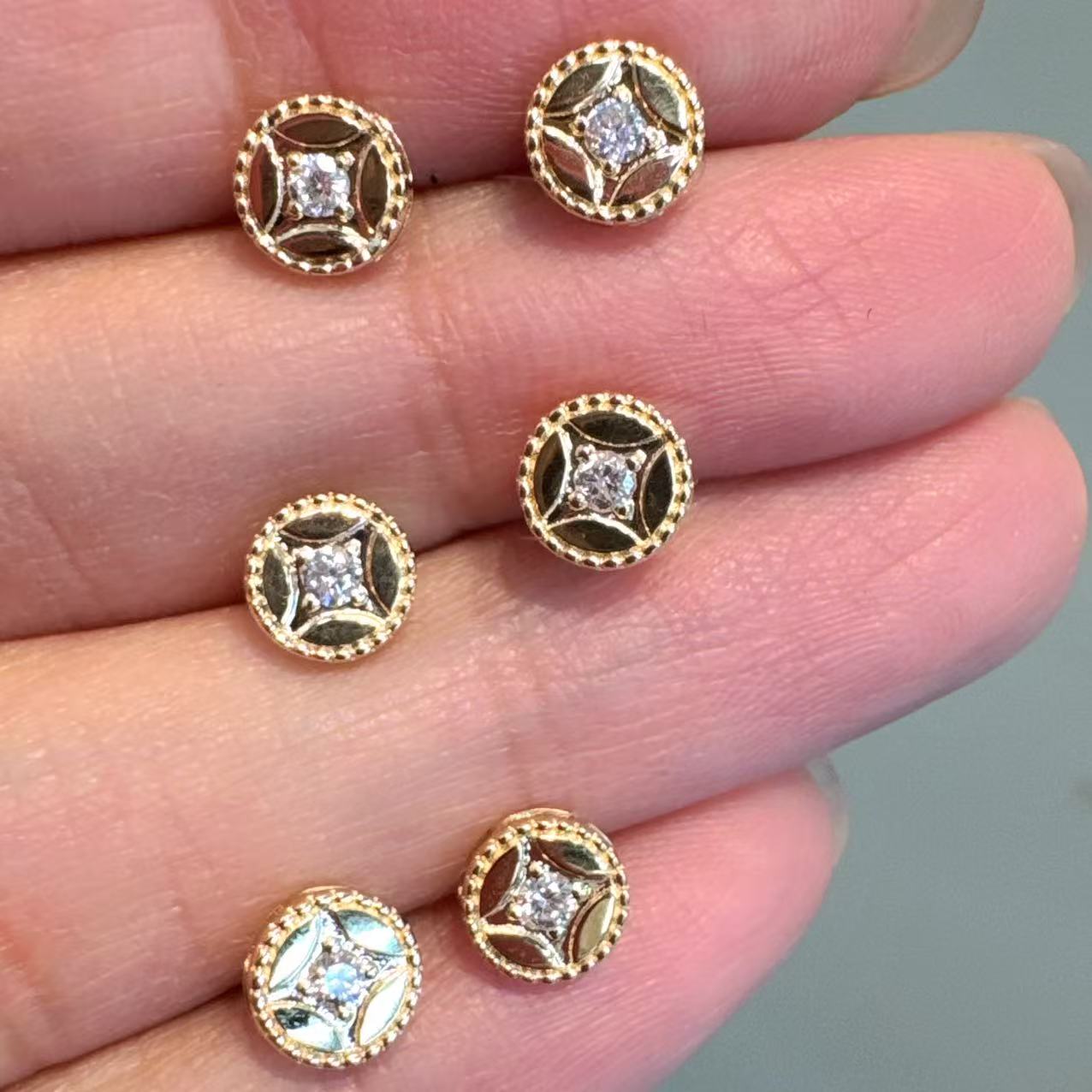 【小晗专属】爆金币钻石耳钉 气质简约经典精致 多样性发一