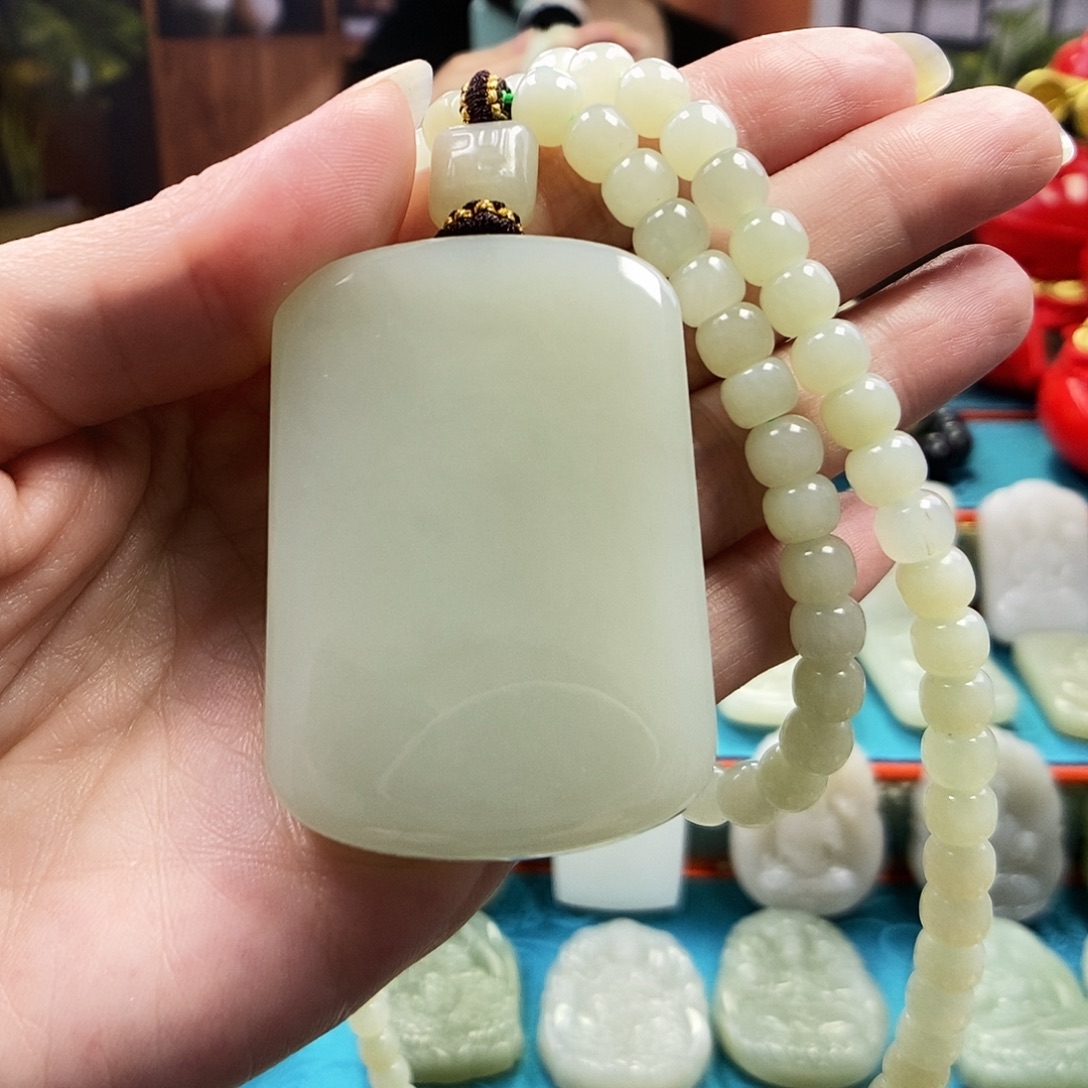 和田玉未镶嵌颈饰003平安无事牌