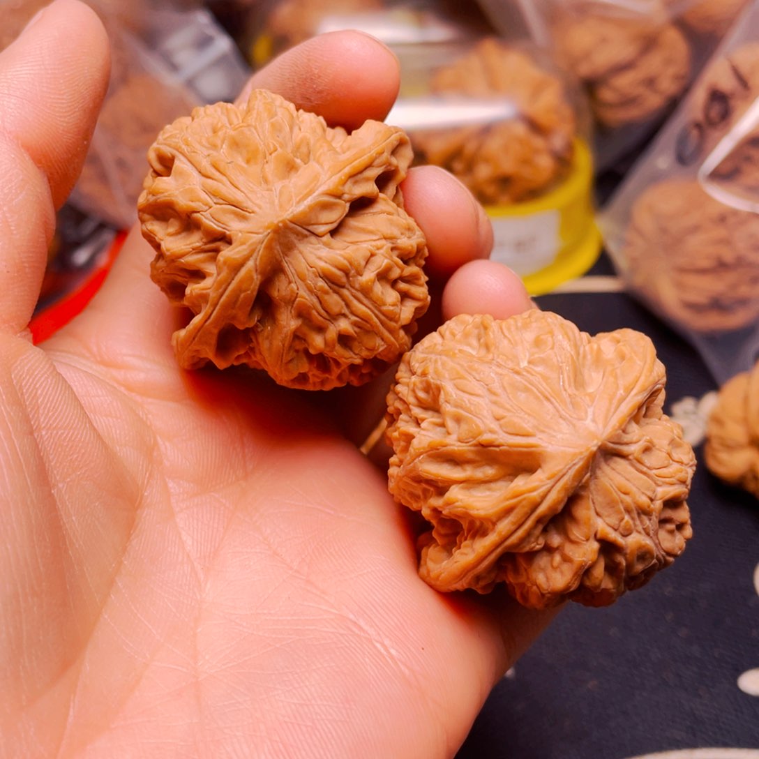 吊坠文玩核桃玄武狮子头