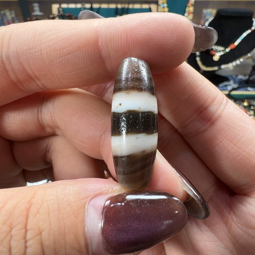 玛瑙/玉髓未镶嵌珠宝半成品小卢灰白一线药师