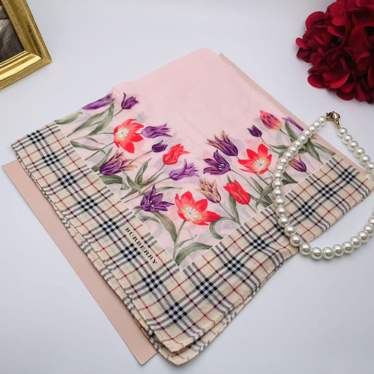 99新 BURBERRY/博柏利 海囤/巴宝莉/丝巾/yy07201