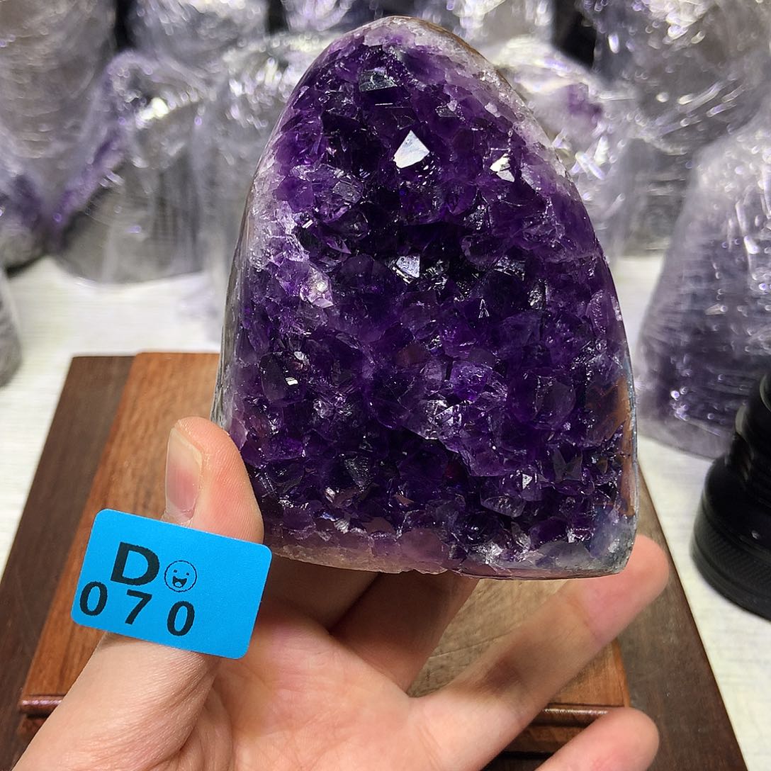 紫晶大型摆件（非配饰）未镶嵌