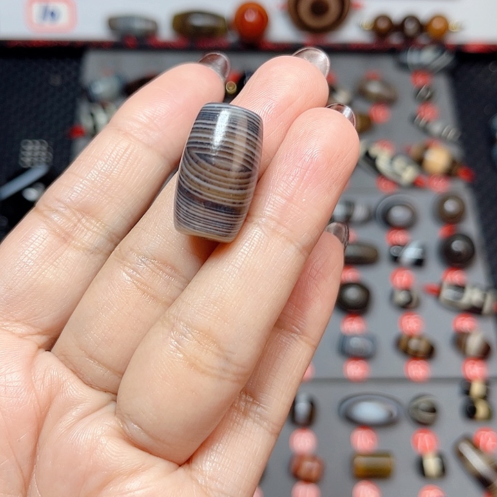 未镶嵌玛瑙/玉髓珠宝半成品德*斋