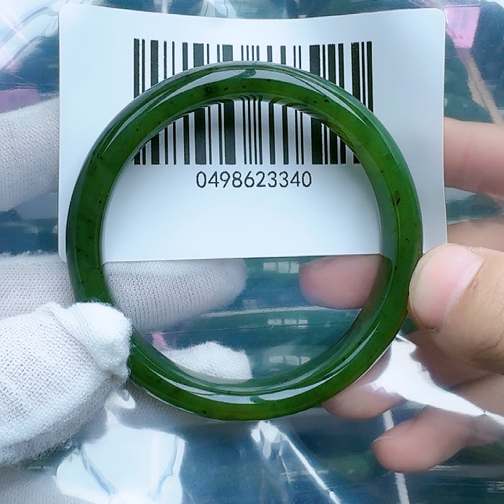 和田玉（碧玉）手镯未镶嵌5556