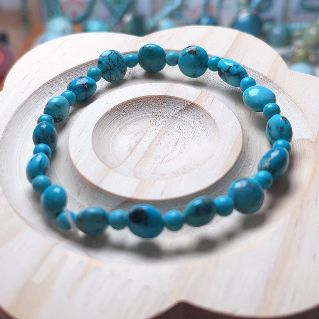 绿松石手串未镶嵌