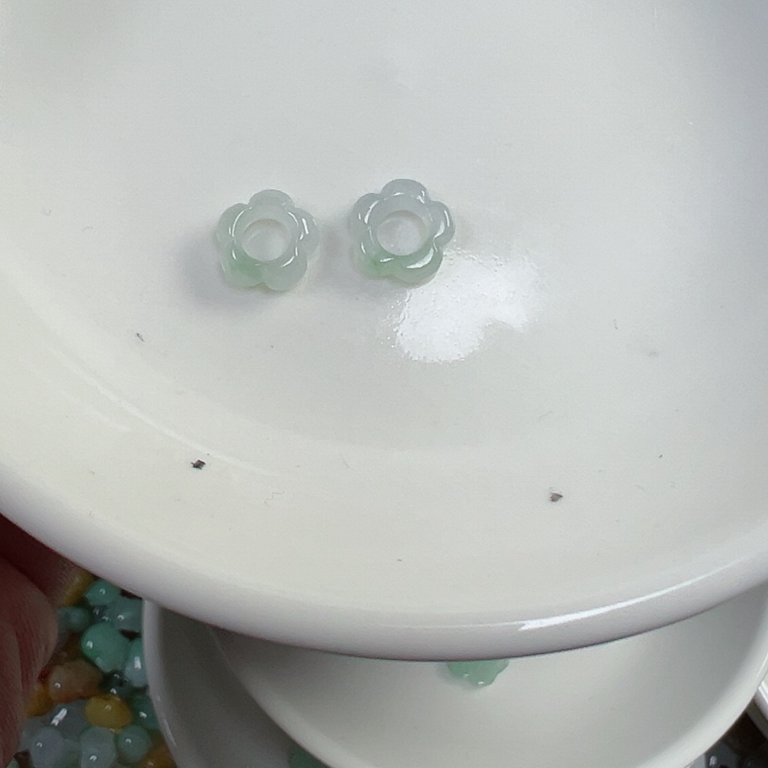 翡翠散珠阿*呀翡翠花2个