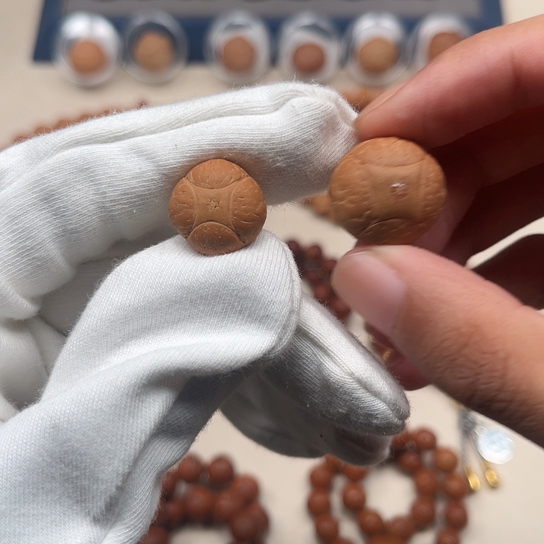 B***n凤眼菩提吊坠11111111